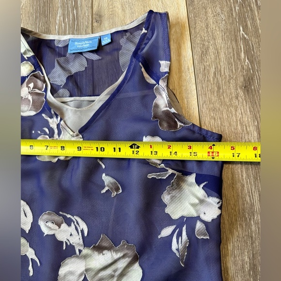 🛍️ Simply Vera wang  two layer super cute top Size XS - Picture 6 of 8